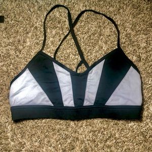 Alo Yoga Sports Bra